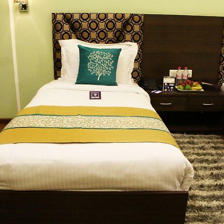 Palette - Solar Residency Hotel Srinagar  Ngoại thất bức ảnh