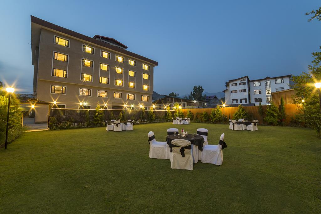 Palette - Solar Residency Hotel Srinagar  Ngoại thất bức ảnh